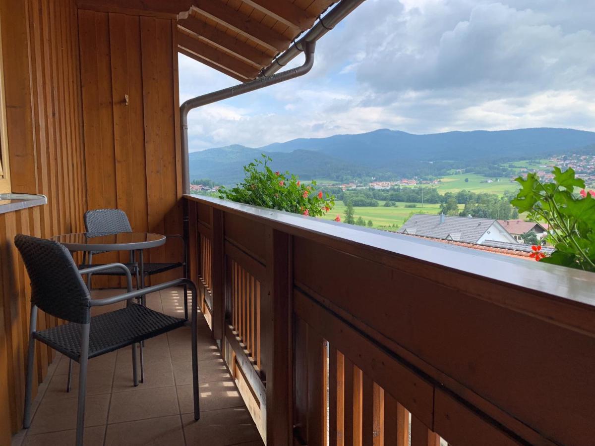 Landgasthof Achatz Arrach Exterior photo